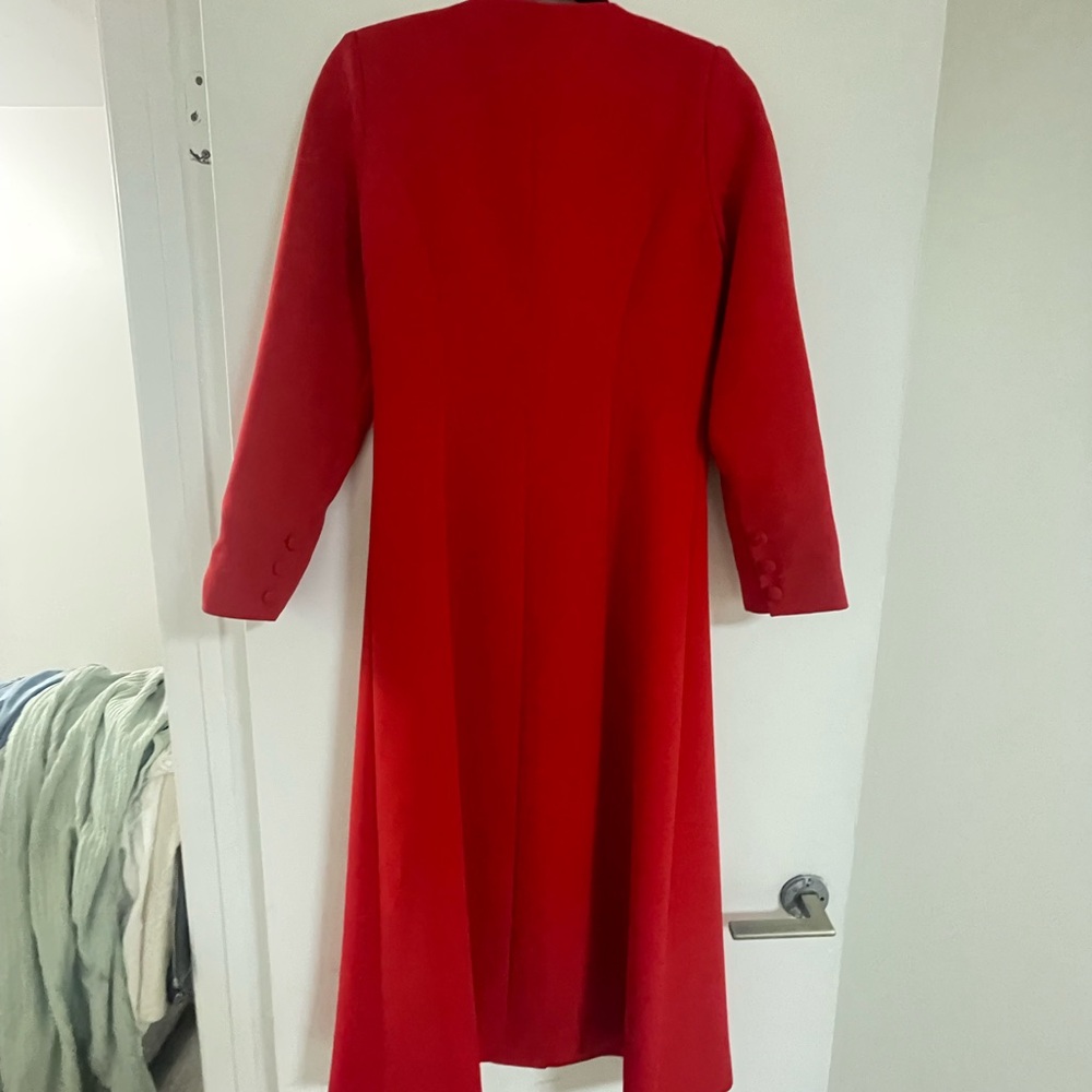 Red Long sleeve midi dress - Picture 2 of 4